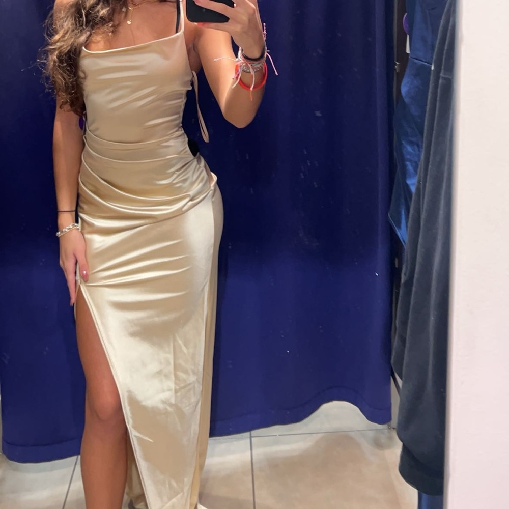 Xs, gold, formal maxi dress from Windsor. Worn once.
